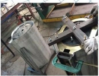 Máquina de fundição com os moldes para isolamento elétrico como os transformadores tipo seco 2