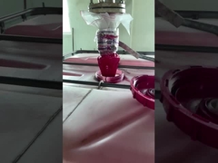 CURANDO A RESINA DE COLA EPOXY PARA O TRABALHO DO QUADRO DA BOBINA NA TEMPERATURA AMBIENTE